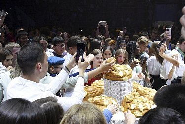 Молодежь со всего мира в Оренбурге!